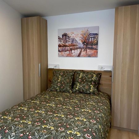 Studio 24M2 Avec Parking Prive - Lycee Roosevelt - Arena - Gare Reims Exterior foto